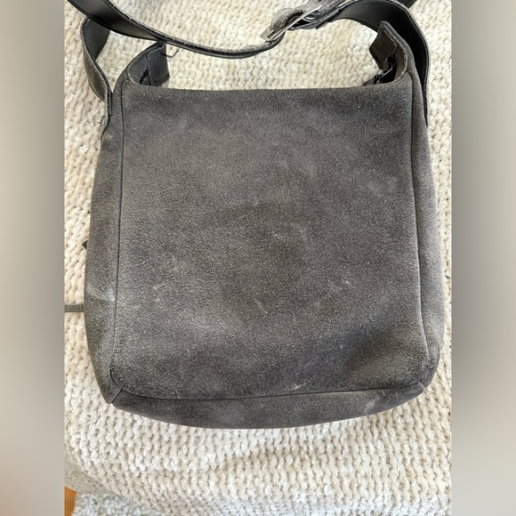 Minnetonka Gray Fringe Bag - Picture 3 of 6